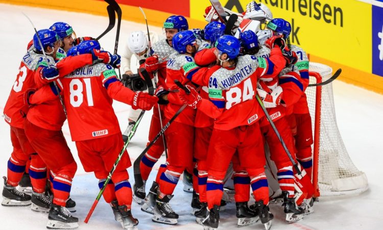 Tudi Čehi v polfinale