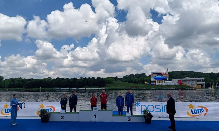 Mirnovodaša Medved in Šmit na zmagovalnem odru Poznanja