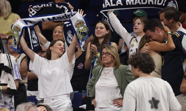 Za naslov prvaka Evrope Real Madrid in Panathinaikos