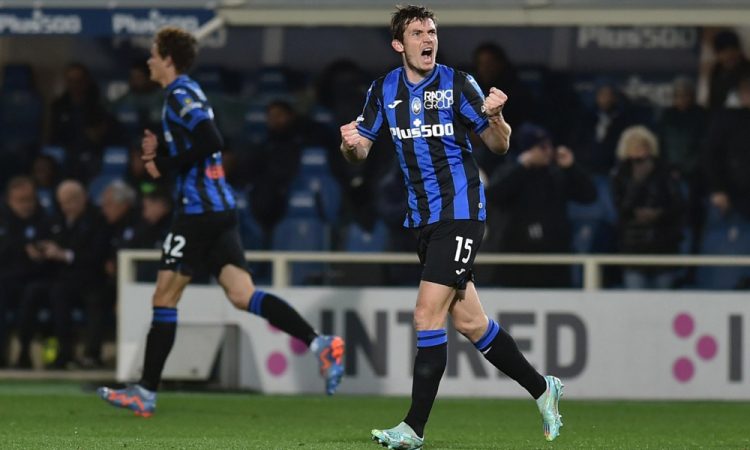 De Roon ostal brez EP