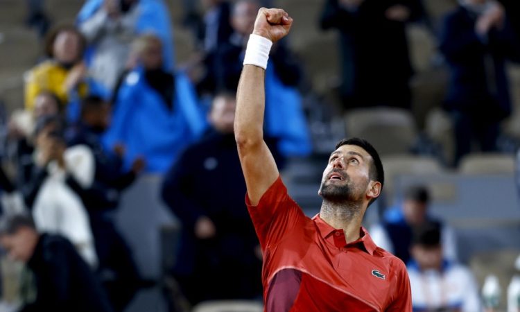Đoković uspešno začel obrambo naslova, suverena tudi Sabalenka