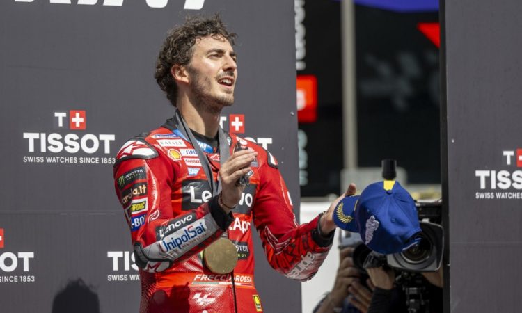 Bagnaia zmagovalec sprinta v Mugellu, Martin v pesku