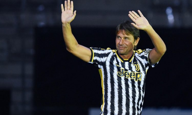 Antonio Conte novi trener v Neaplju