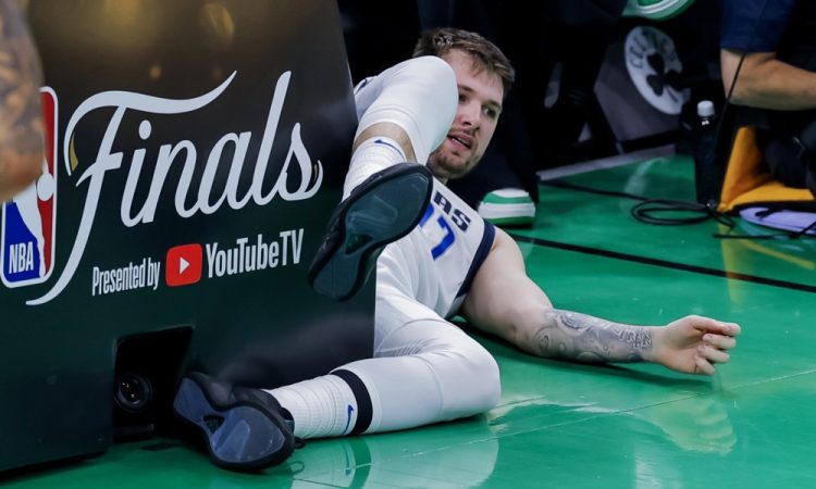 Dallas tudi v drugo prekratek v Bostonu