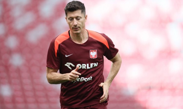 Lewandowski bo zaradi poškodbe izpustil uvodno tekmo eura