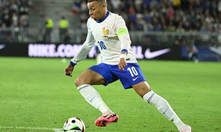 Šest zvezdnikov prvenstva, vsak s svojo agendo