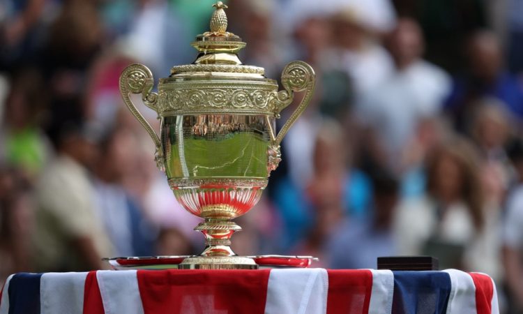 Slovenke brez posebnega povabila za Wimbledon