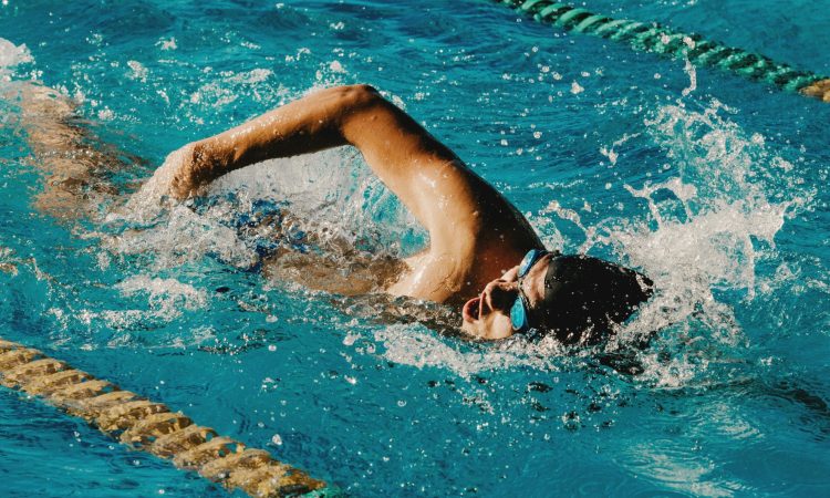 Šegel najhitrejša na 200 m prosto, v finalu tudi štafeta