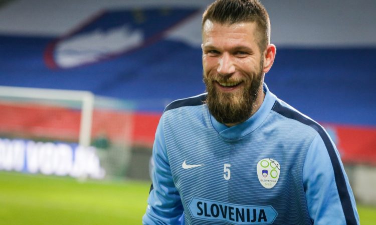 Cesar: Anglija doslej ni bila bav-bav,