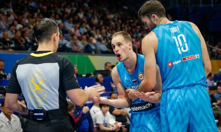 Danes še brez Dončića, v petek proti Braziliji pa tudi z njim