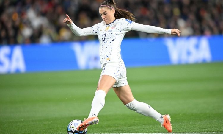 Alex Morgan brez OI v Parizu