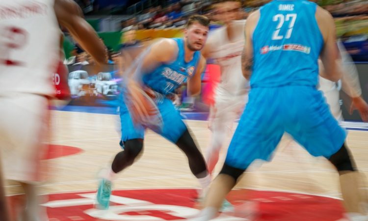 Luka Dončić bo danes oblekel slovenski dres
