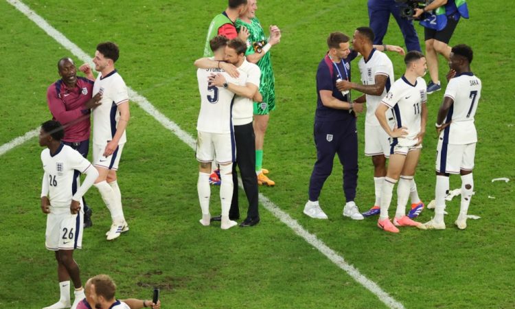 Slovaki na pragu zmage, Bellingham in Kane rešila Angleže