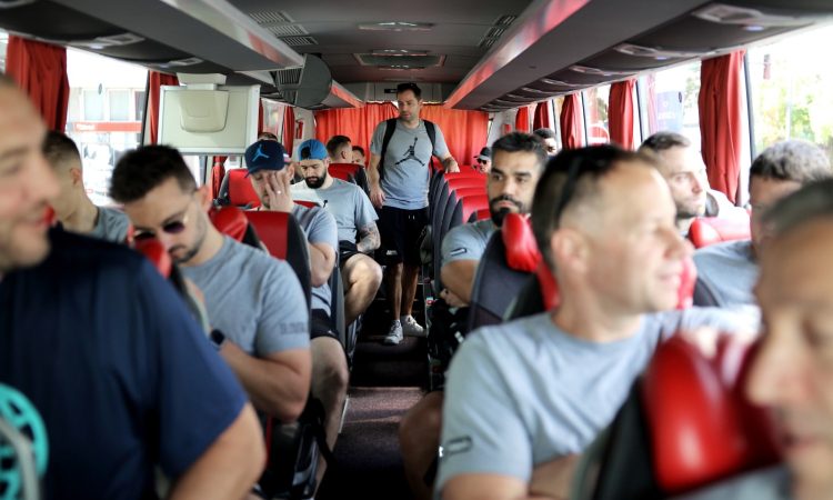 Doma sta ostala Bine Prepelič in Jan Špan