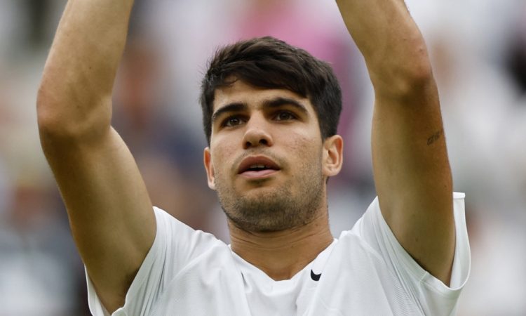 Alcaraz, Medvedjev in Gauff napredovali v Wimbledonu, Ruud in Osaka izpadla