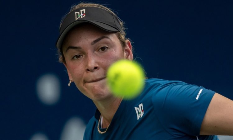 Lulu Sun in Donna Vekić četrtfinalistki Wimbledona