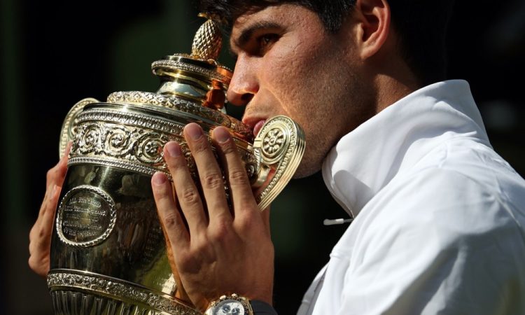 Alcaraz ostaja tretji na ATP za Sinnerjem in Đokovićem