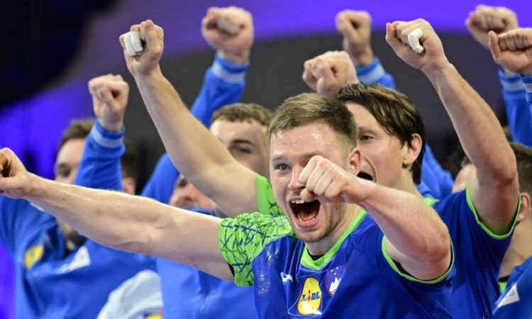 Slovenski rokometaši dosegli prvo zmago na OI v Parizu