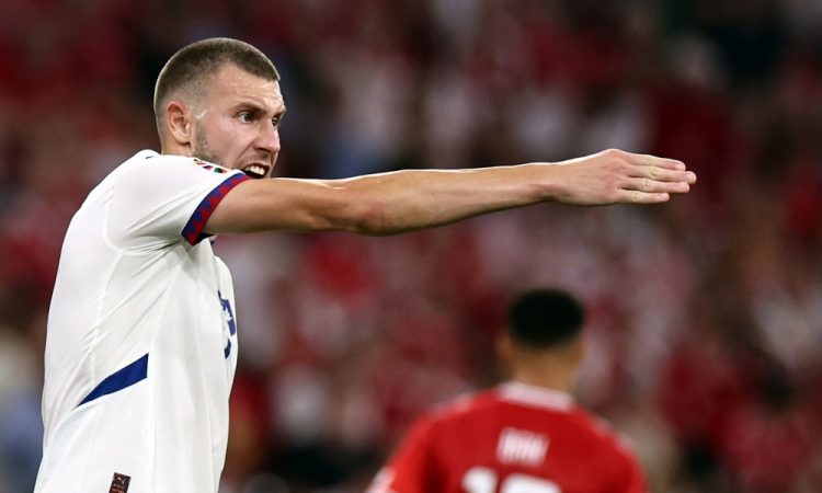 Srbski nogometaš Strahinja Pavlović podpisal za Milan, okrepitve tudi pri drugih klubih