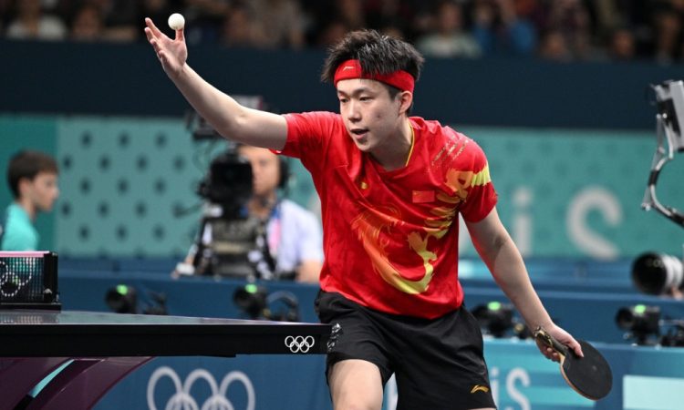 Prvi nosilec namiznoteniškega turnirja Wang Chuqin izpadel