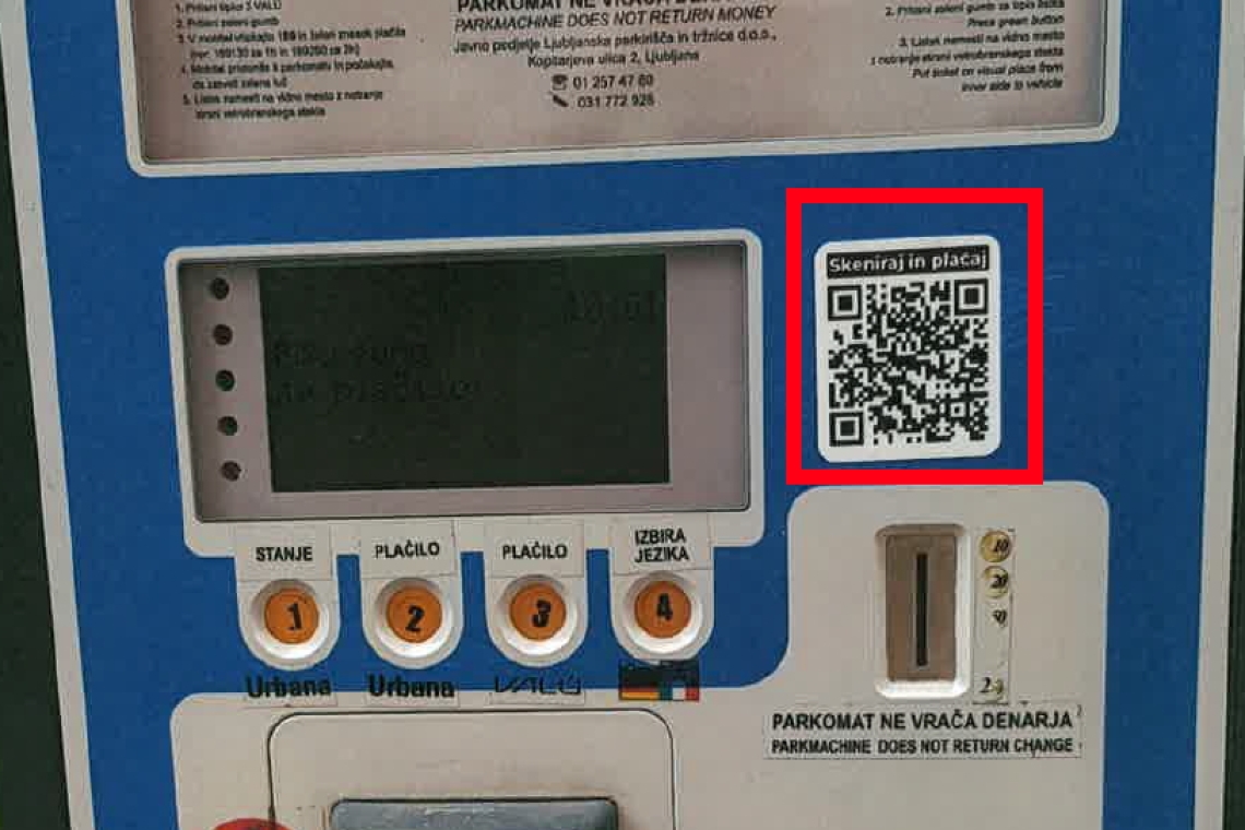 Pojavile so se goljuﬁje s QR kodami na ljubljanskih parkomatih 