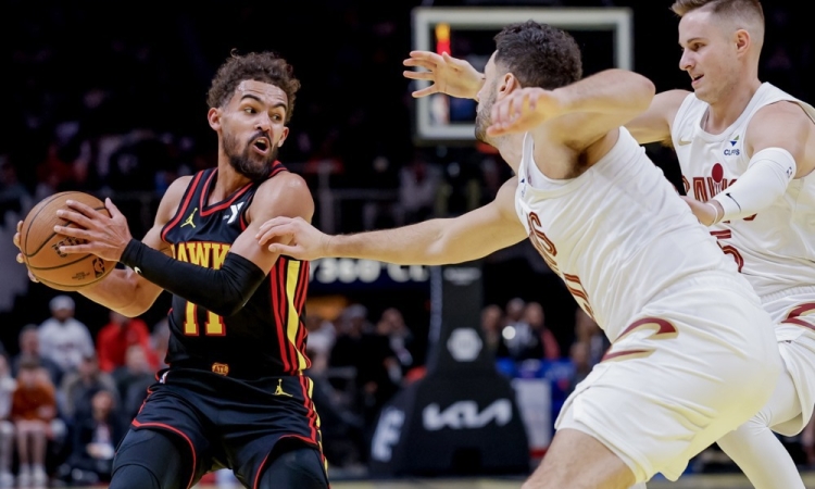 Cleveland pokopal Hawks, Lakers porazili Wizards