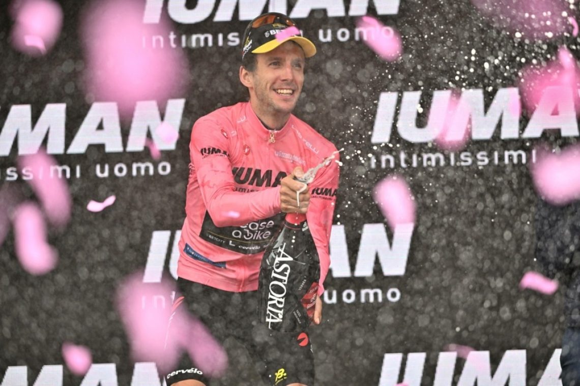 Simon Yates zmagovalec Gira, zadnja etapa Kooiju 
