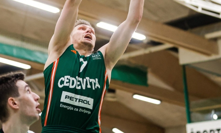 Cedevita Olimpija v finalu lige OTP banka povedla 1:0