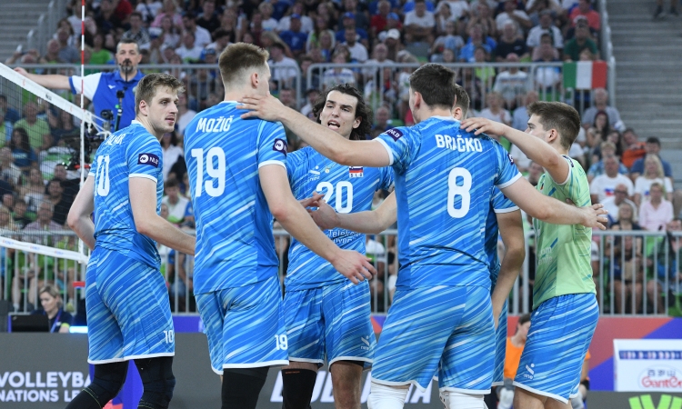 Slovenski odbojkarji obstali v polfinalu 