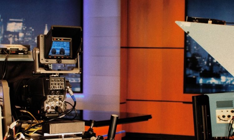 Novinar Valentin Areh dobil tožbo proti RTV Slovenija